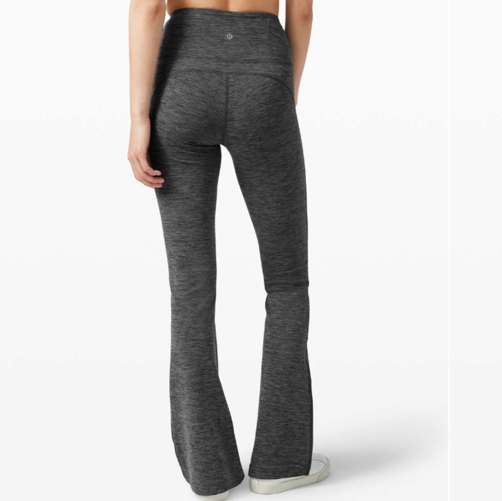 Lululemon Groove Flare Pants Nulu Size 12 Heathered Black W5CSSS - Picture 3 of 10